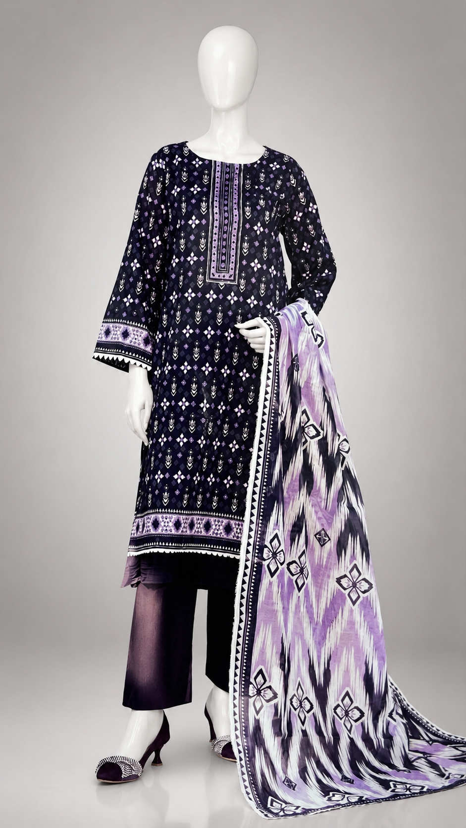 Unstitched 3 Piece Lawn