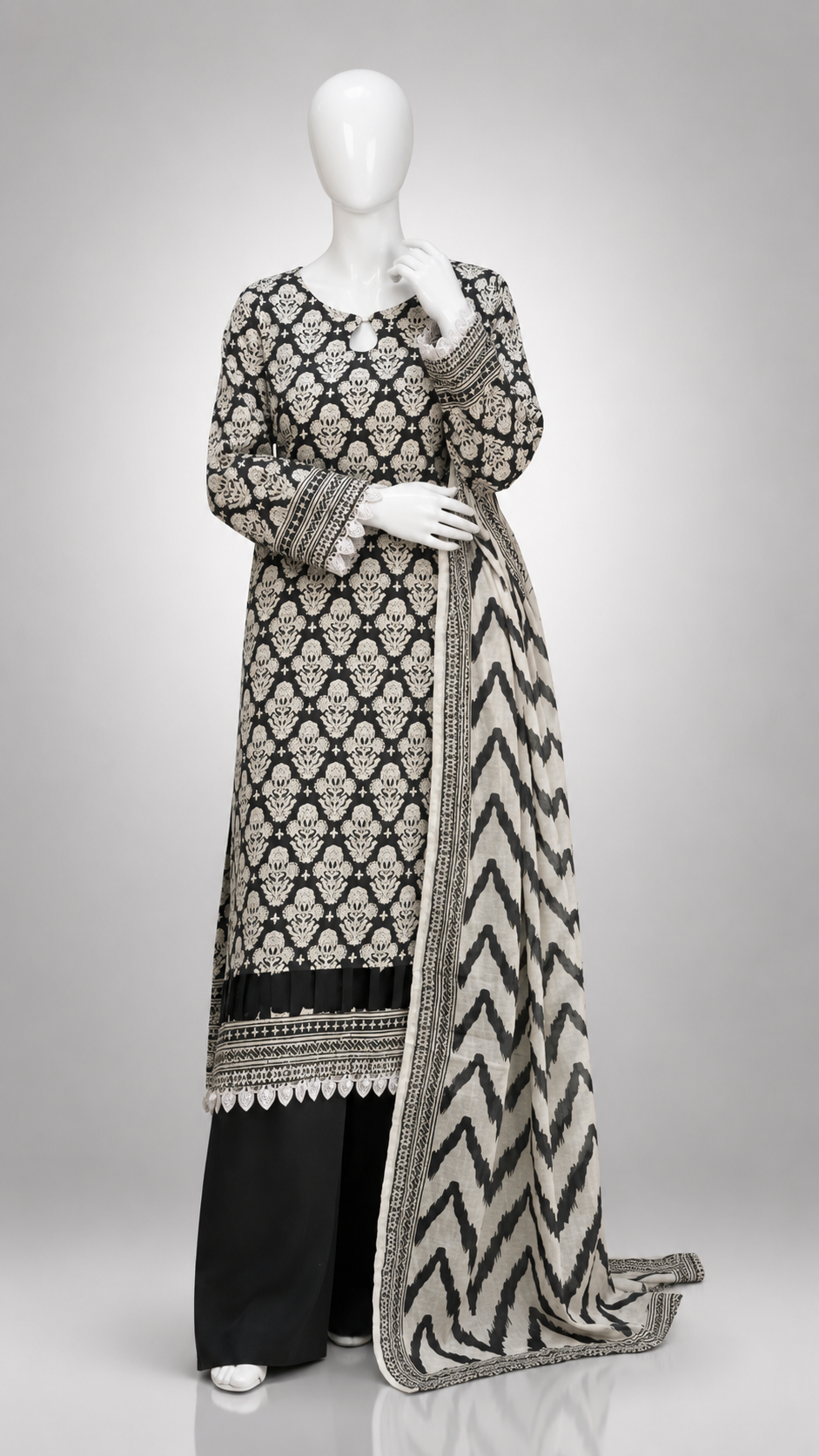 Unstitched 3 Piece Lawn