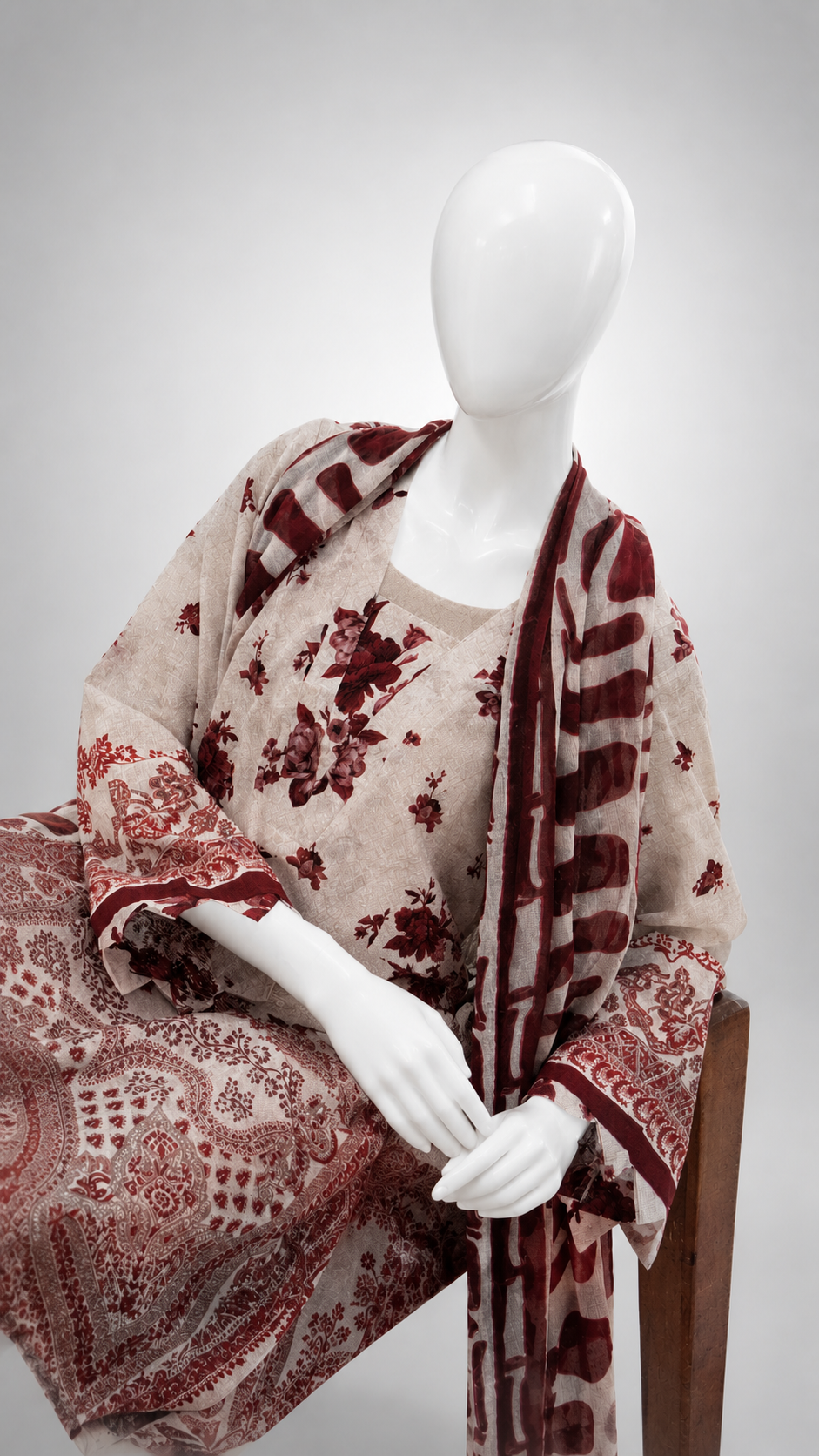 Unstitched 3 Piece Lawn